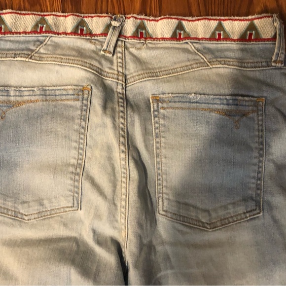 Free People The Perfect Vintage Flare Jean Embroidered Waistband Size 31 - Picture 6 of 9